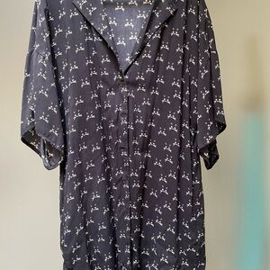 Women’s tunic with cat print